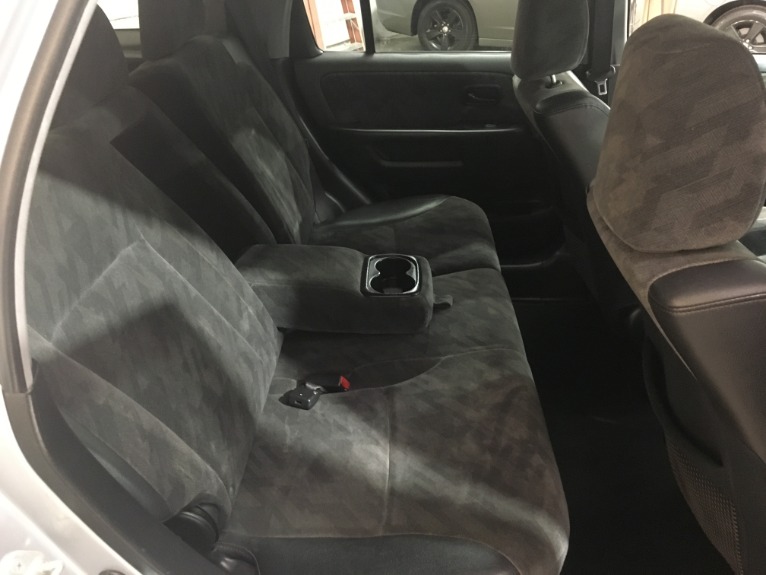 Used-2004-Honda-CR-V-EX