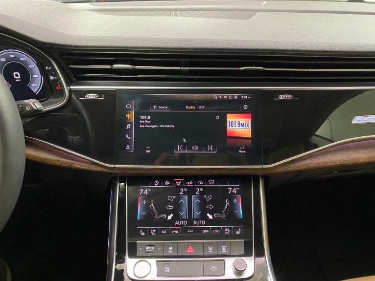 Used-2019-Audi-Q8-30T-quattro-Premium-Plus