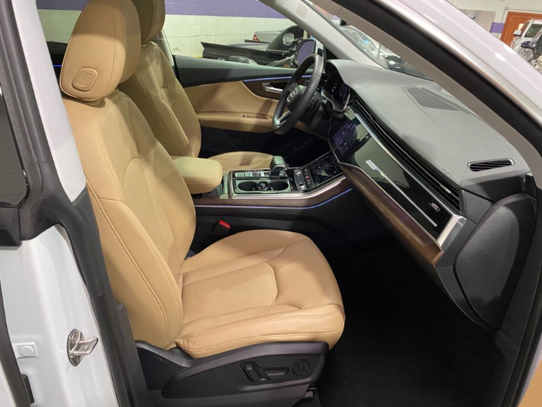 Used-2019-Audi-Q8-30T-quattro-Premium-Plus