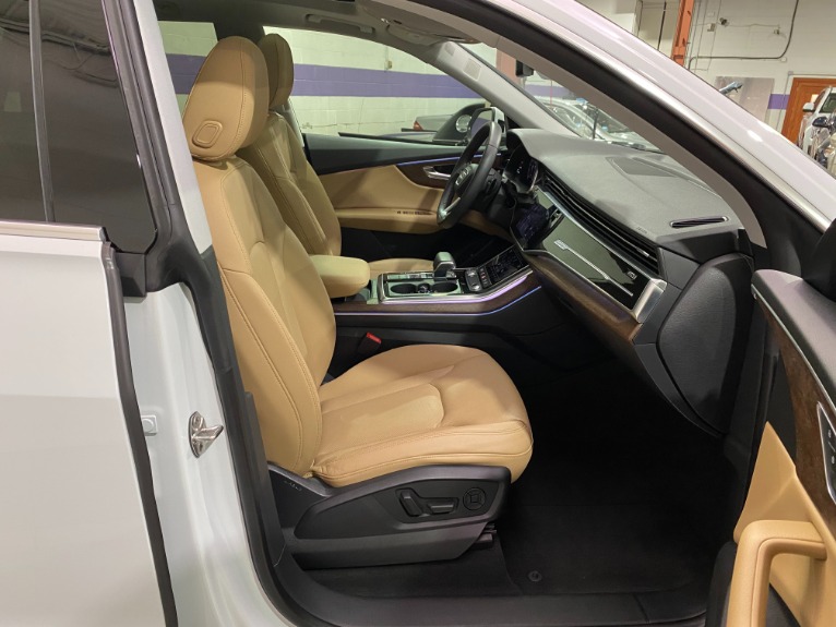 Used-2019-Audi-Q8-30T-quattro-Premium-Plus