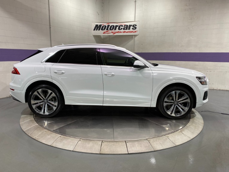 Used-2019-Audi-Q8-30T-quattro-Premium-Plus