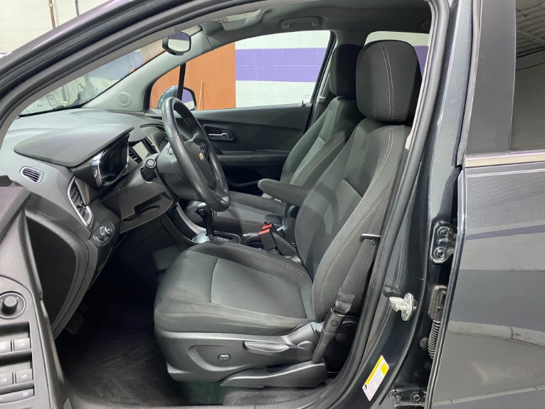 Used-2019-Chevrolet-Trax-LT-AWD