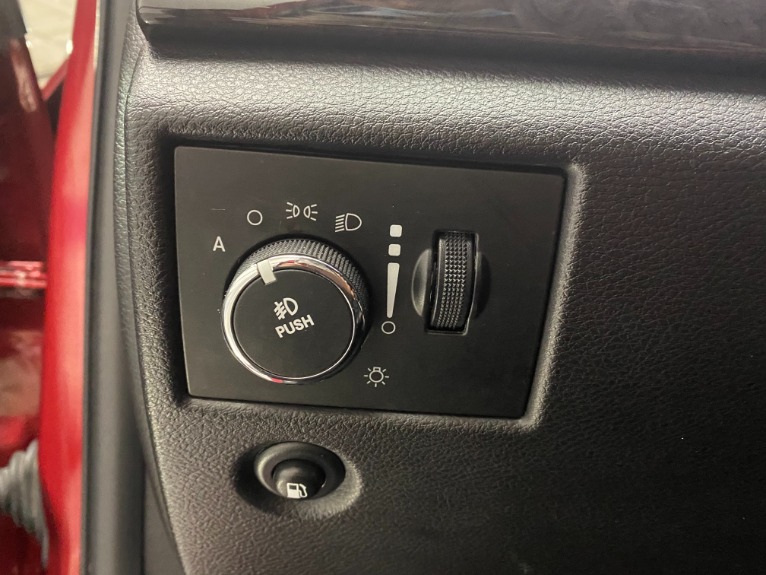 Used-2013-Jeep-Grand-Cherokee-Laredo-4X4