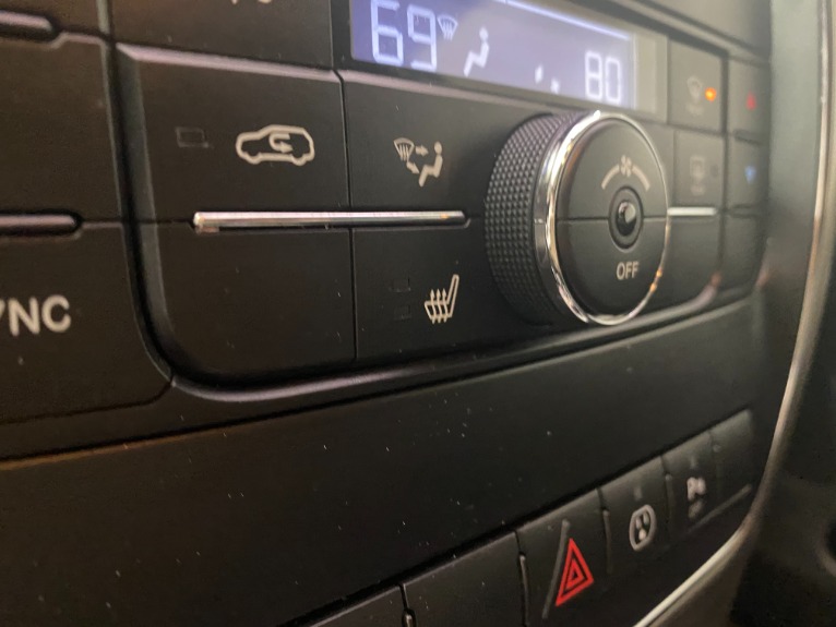 Used-2013-Jeep-Grand-Cherokee-Laredo-4X4