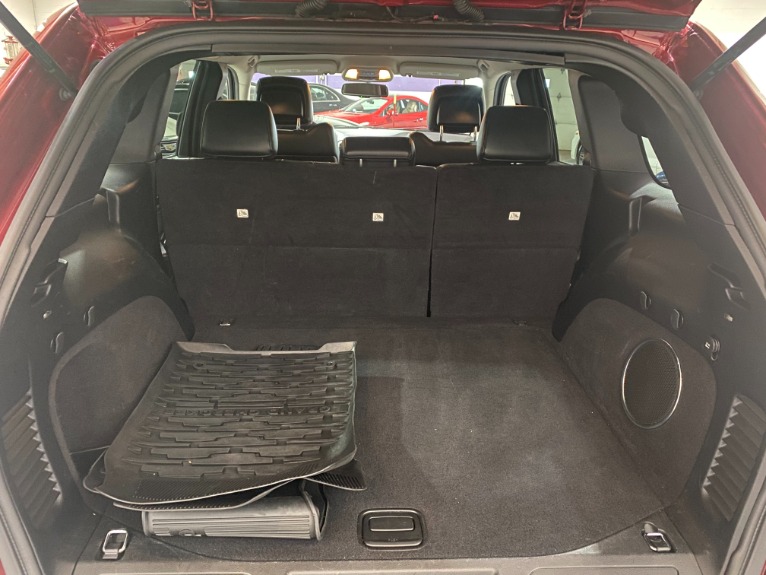 Used-2013-Jeep-Grand-Cherokee-Laredo-4X4