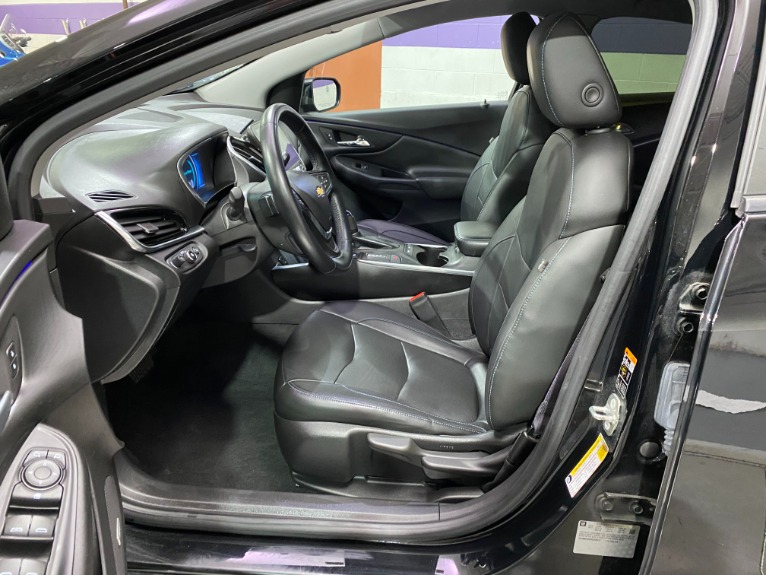 Used-2017-Chevrolet-Volt-Premier-FWD