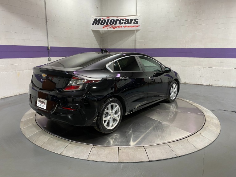 Used-2017-Chevrolet-Volt-Premier-FWD