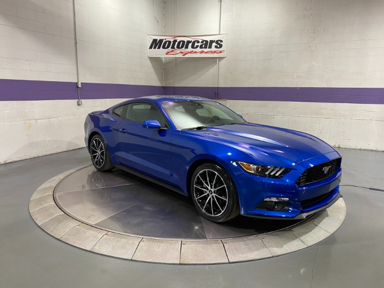 Used-2017-Ford-Mustang-EcoBoost-RWD
