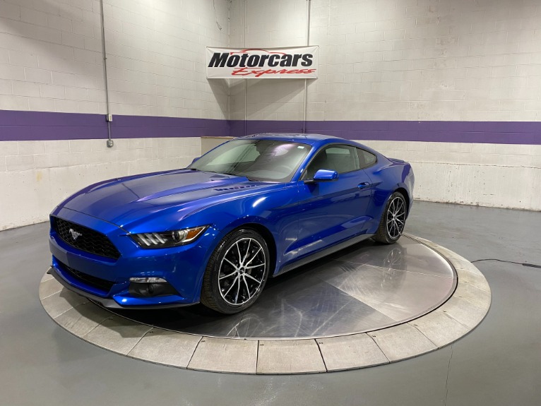 Used-2017-Ford-Mustang-EcoBoost-RWD