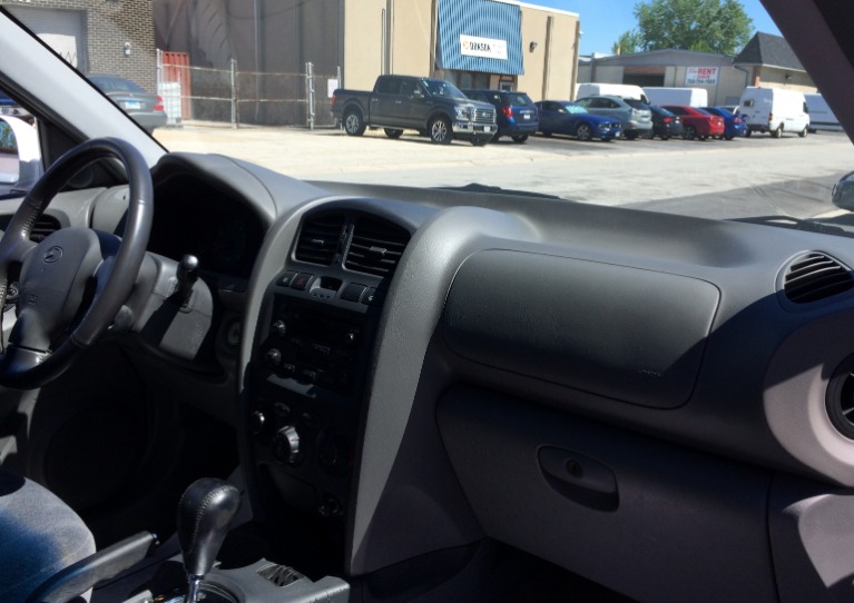 Used-2004-Hyundai-Santa-Fe-GLS