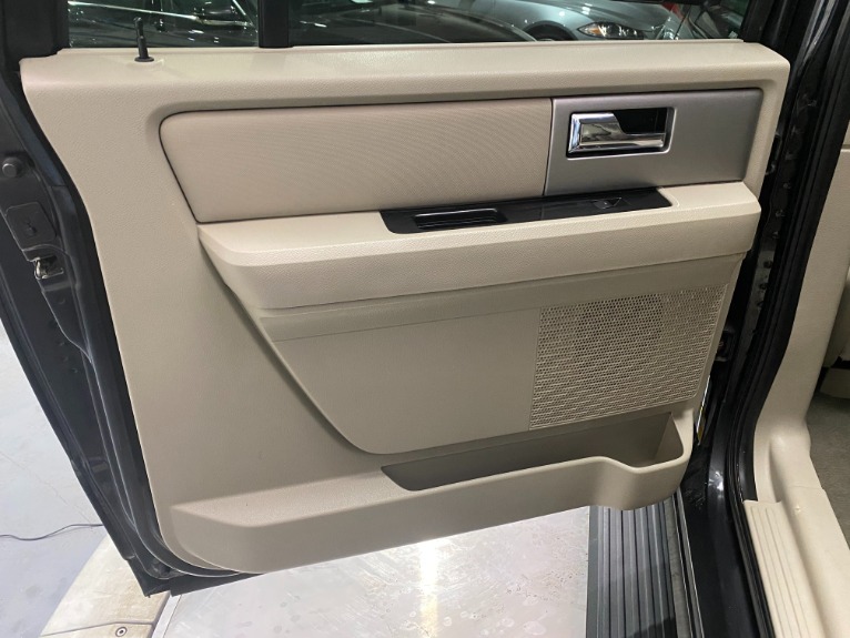 Used-2013-Ford-Expedition-EL-Limited-4X4