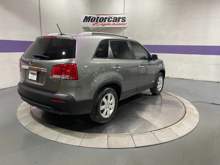 Used-2013-Kia-Sorento-LX-AWD