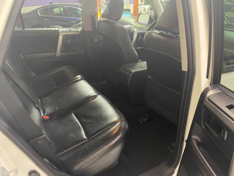 Used-2010-Toyota-4Runner-Limited-AWD