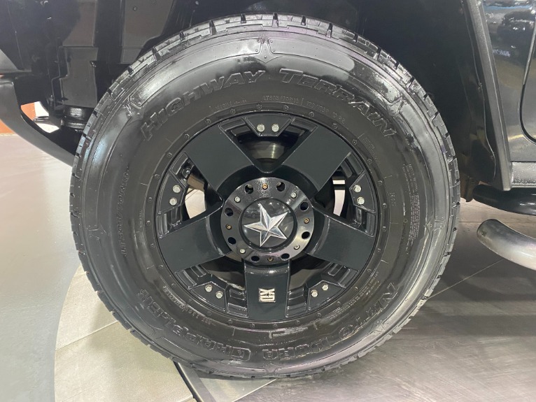 Used-2004-HUMMER-H2-4WD
