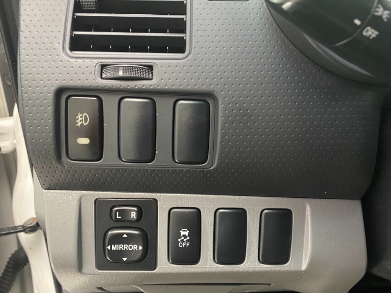 Used-2012-Toyota-Tacoma-4X2