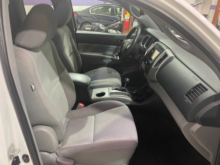 Used-2012-Toyota-Tacoma-4X2
