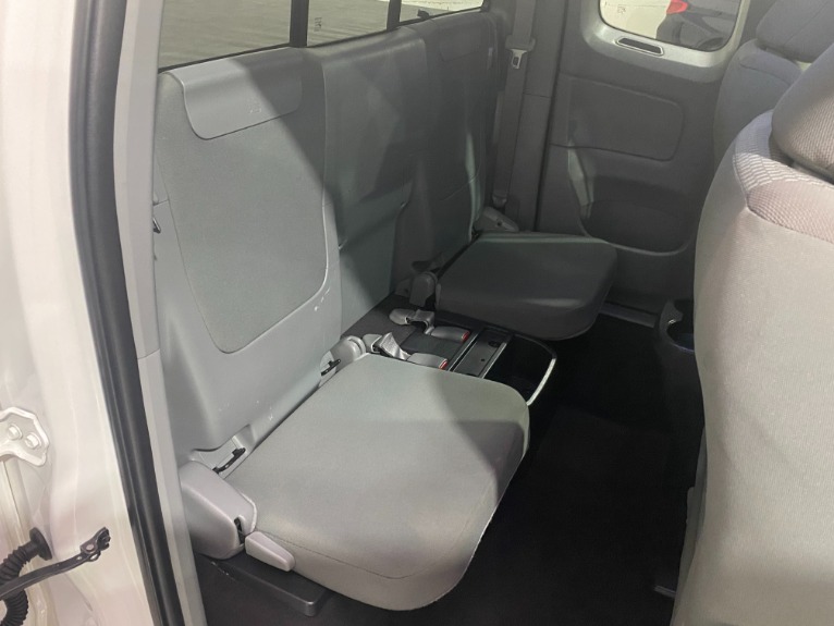 Used-2012-Toyota-Tacoma-4X2
