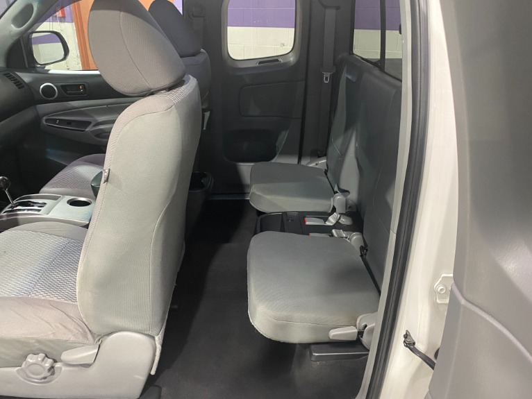 Used-2012-Toyota-Tacoma-4X2