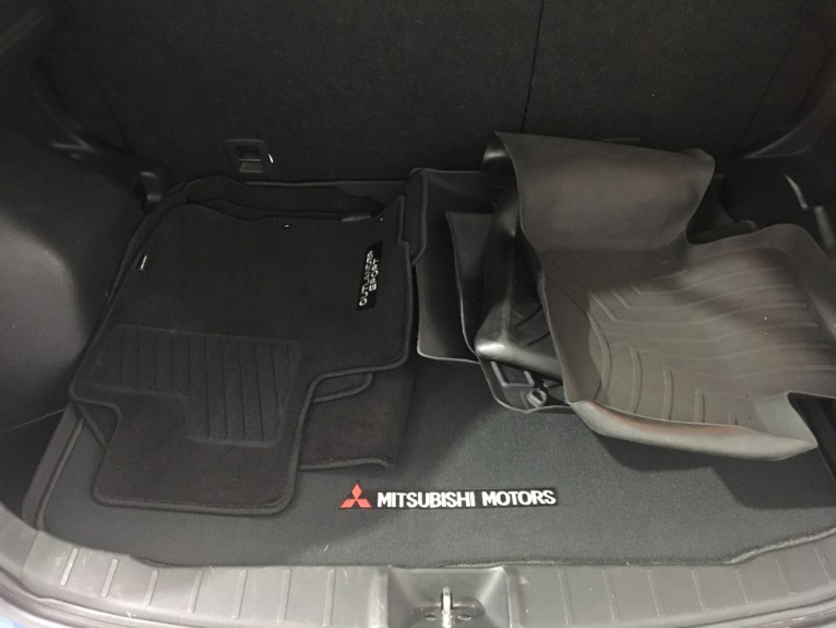 Used-2015-Mitsubishi-Outlander-Sport-SE