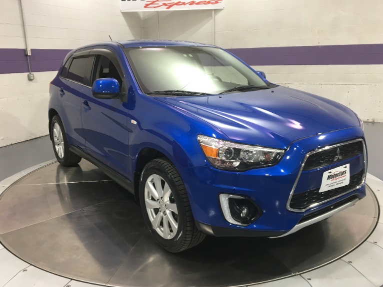 Used-2015-Mitsubishi-Outlander-Sport-SE