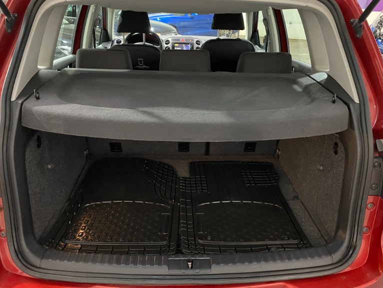 Used-2009-Volkswagen-Tiguan-FWD