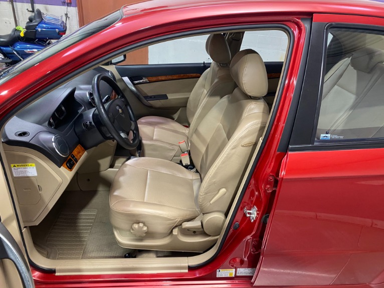 Used-2008-Chevrolet-Aveo-LT