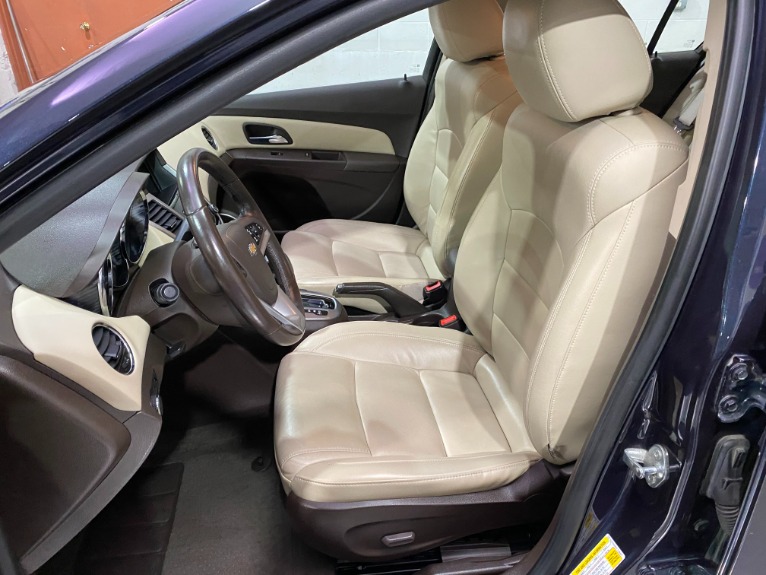Used-2015-Chevrolet-Cruze-LTZ-Auto-FWD