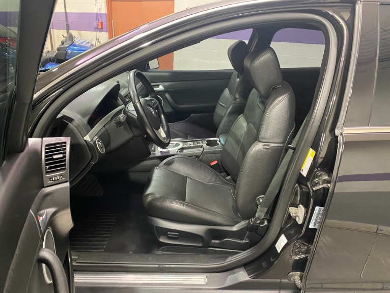 Used-2009-Pontiac-G8-RWD