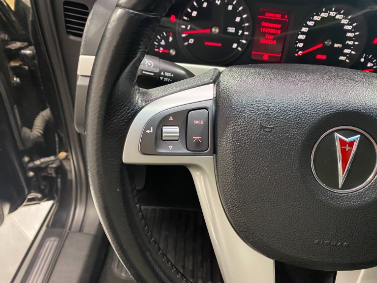 Used-2009-Pontiac-G8-RWD