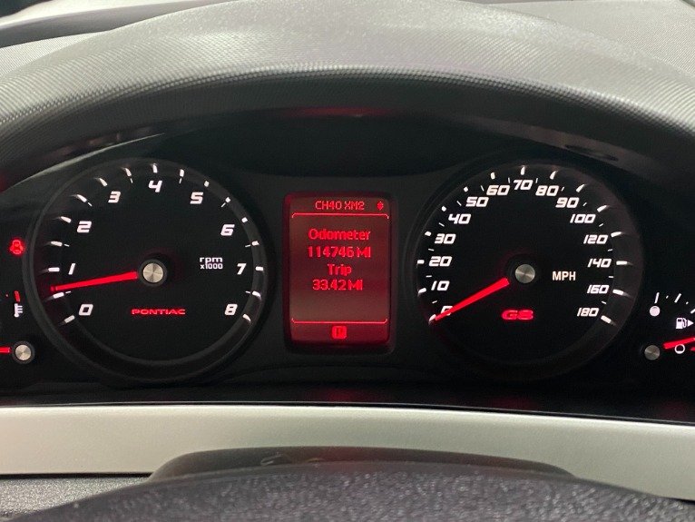 Used-2009-Pontiac-G8-RWD