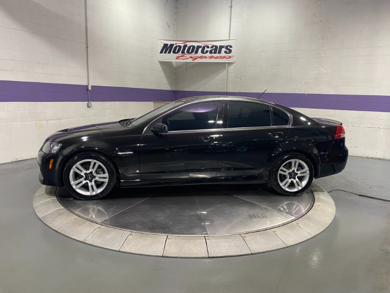 Used-2009-Pontiac-G8-RWD