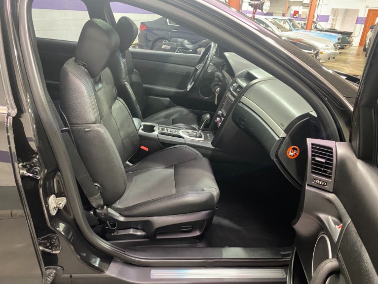 Used-2009-Pontiac-G8-RWD