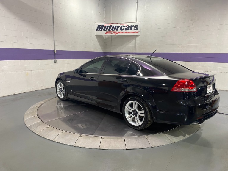 Used-2009-Pontiac-G8-RWD