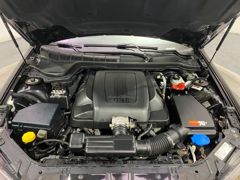 Used-2009-Pontiac-G8-RWD