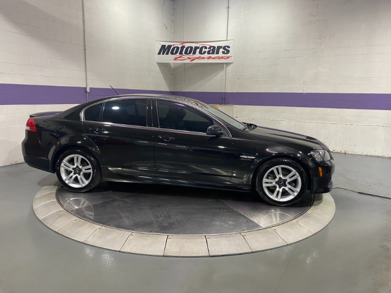 Used-2009-Pontiac-G8-RWD