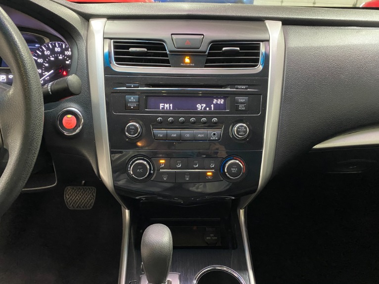 Used-2013-Nissan-Altima-25-S-FWD