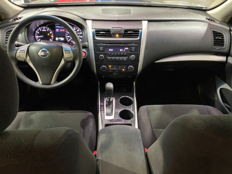 Used-2013-Nissan-Altima-25-S-FWD