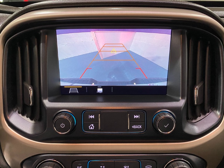 Used-2019-GMC-Canyon-Denali-4x4