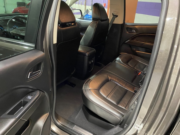 Used-2019-GMC-Canyon-Denali-4x4