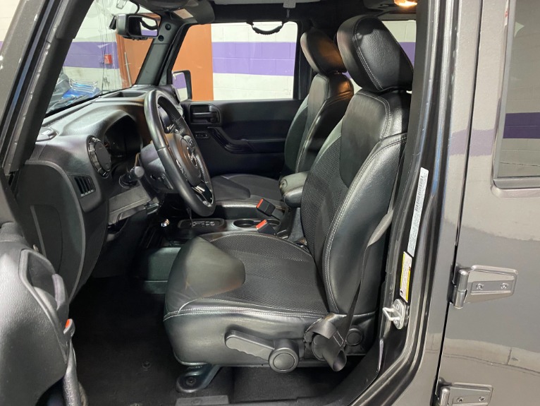 Used-2017-Jeep-Wrangler-Unlimited-Winter-Edition-4X4