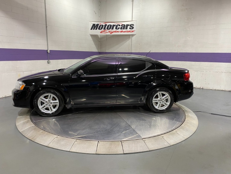 Used-2014-Dodge-Avenger-SXT-FWD