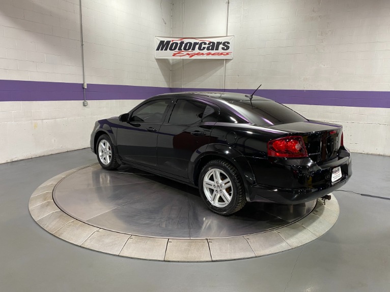 Used-2014-Dodge-Avenger-SXT-FWD
