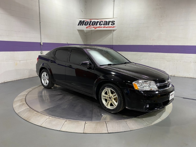 Used-2014-Dodge-Avenger-SXT-FWD