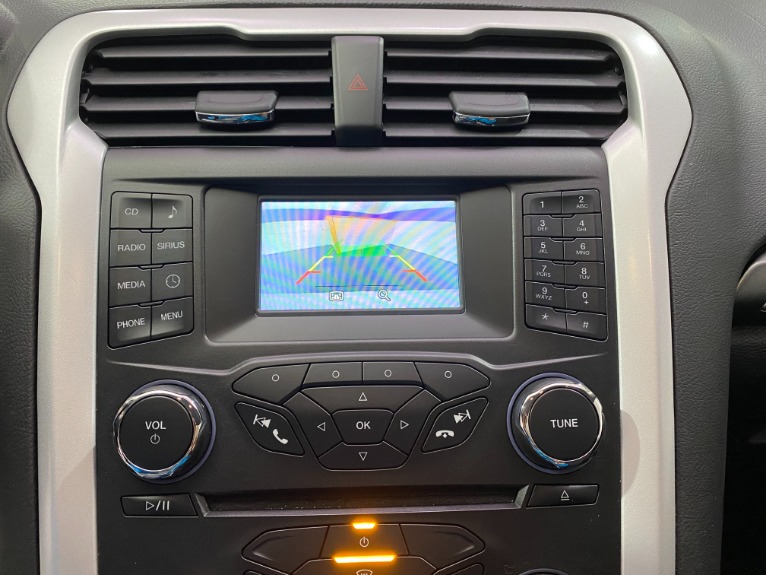 Used-2015-Ford-Fusion-SE-FWD