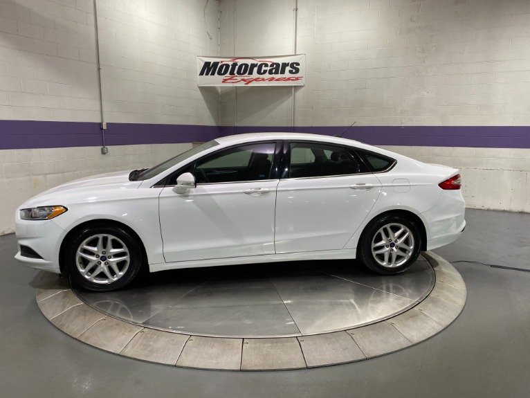 Used-2015-Ford-Fusion-SE-FWD