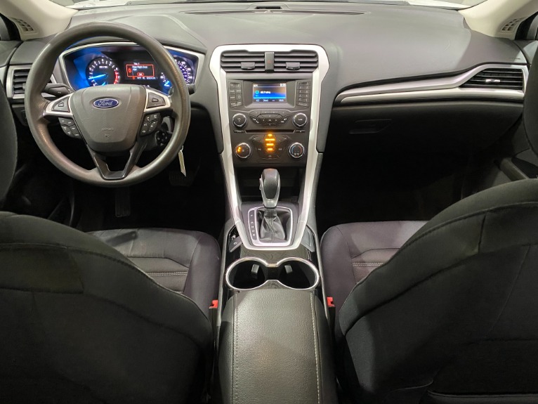 Used-2015-Ford-Fusion-SE-FWD