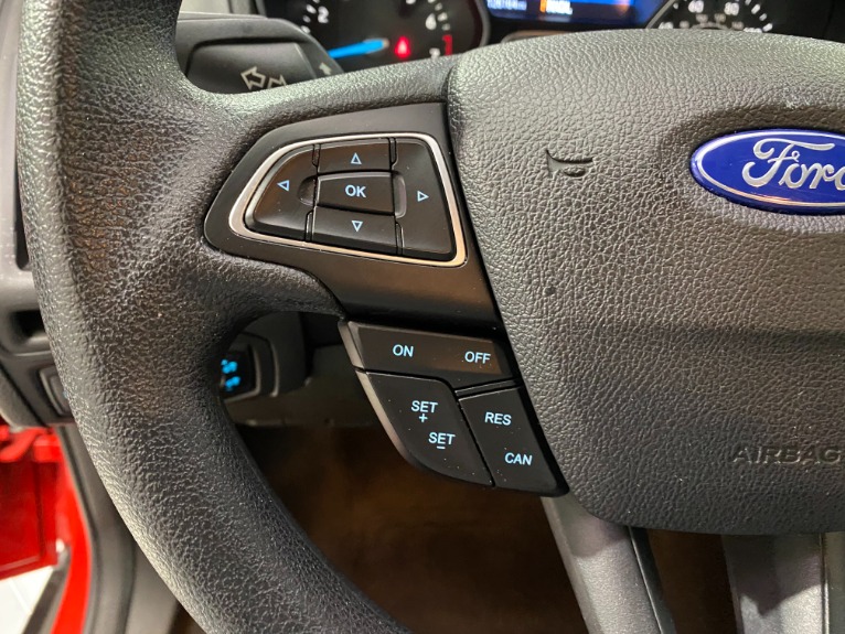 Used-2016-Ford-Focus-SE-FWD