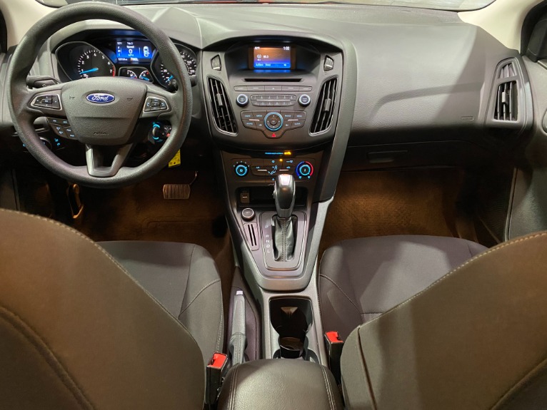 Used-2016-Ford-Focus-SE-FWD