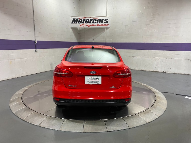 Used-2016-Ford-Focus-SE-FWD