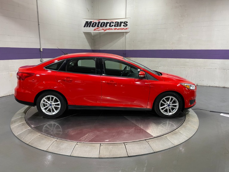 Used-2016-Ford-Focus-SE-FWD